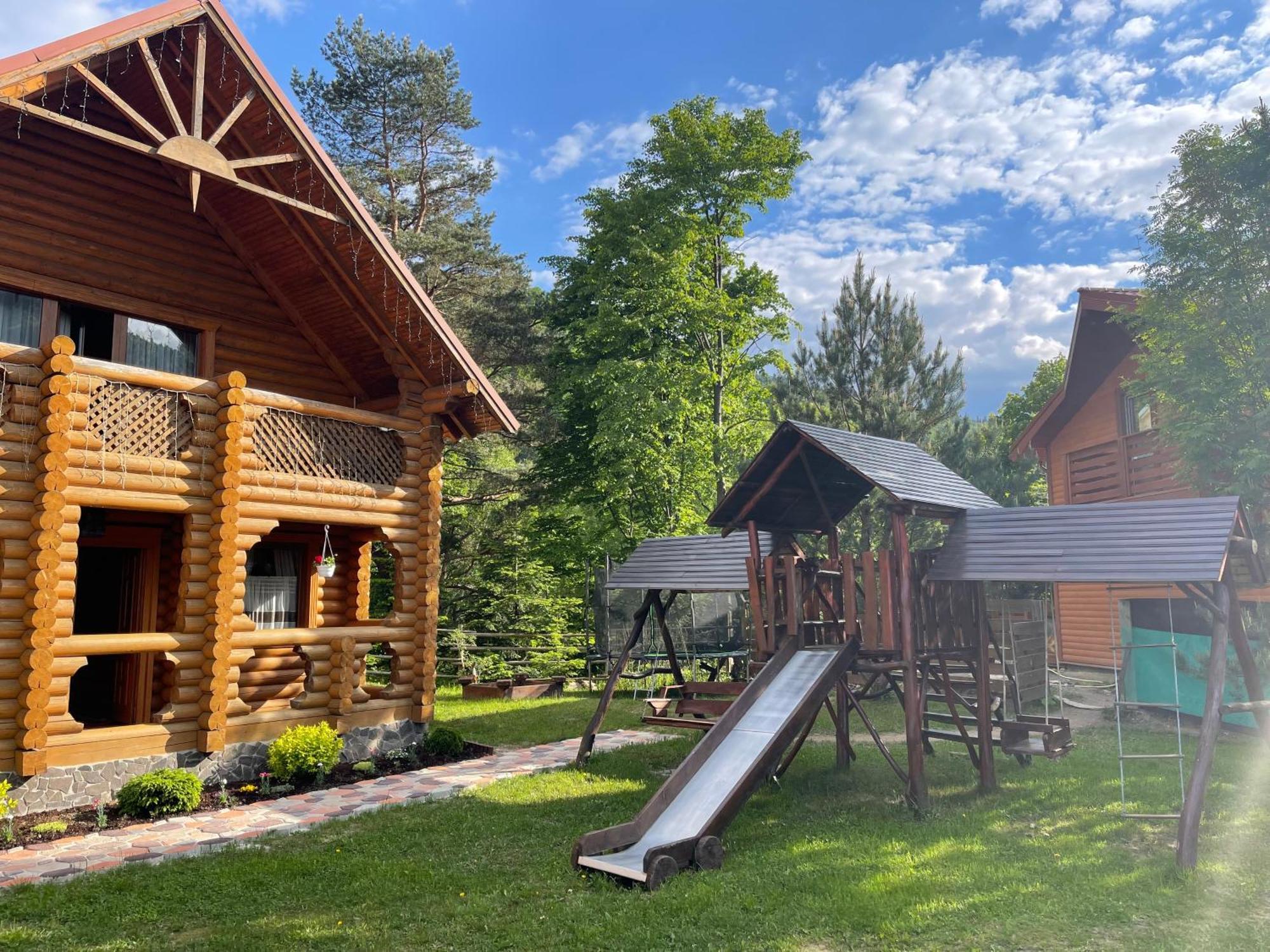 Котедж "Villa Затишна" Mykulytschyn Exterior foto