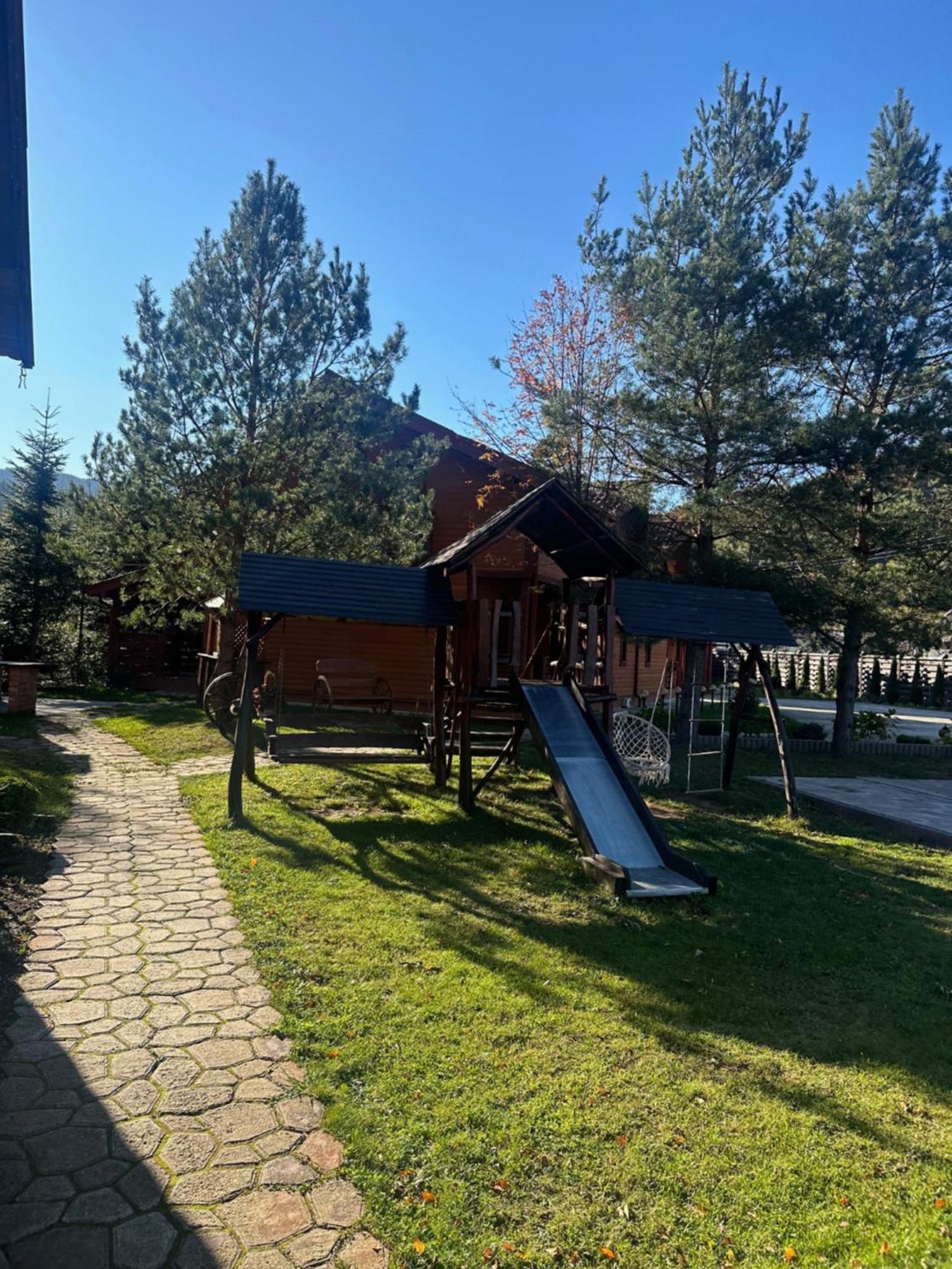 Котедж "Villa Затишна" Mykulytschyn Exterior foto